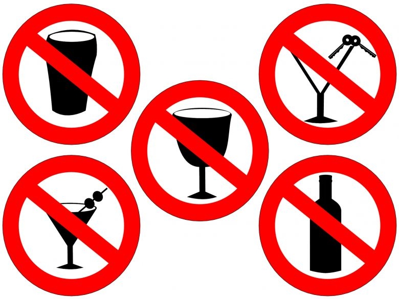 В Минздраве РФ раскритиковали идею убрать алкоголь с полок магазинов
