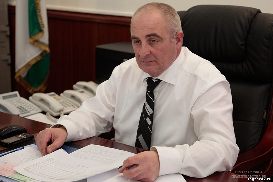 Вице-премьер Правительства РИ Аюп Оздоев провел очередное рабочее совещание