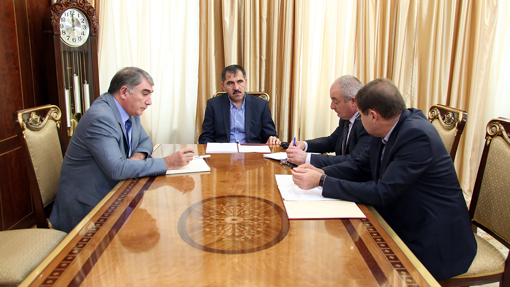 Власти Ингушетии до конца текущего года намерены обеспечить постоянной работой порядка 200 инвалидов